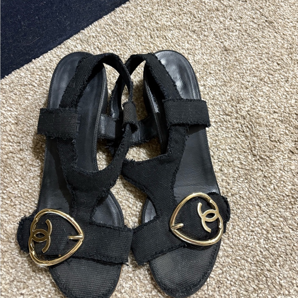 Vintage CHANEL Black Sandals with Gold Emblem